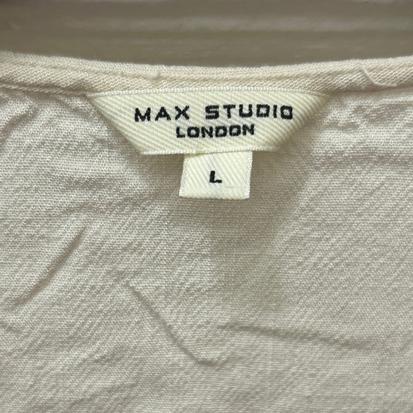 Max Studio Cream and Red Printed Design Tie-Front Blouse - Picture 2 of 6